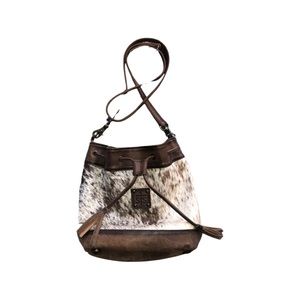 STS Ranchwear Baroness Leather Bucket Bag